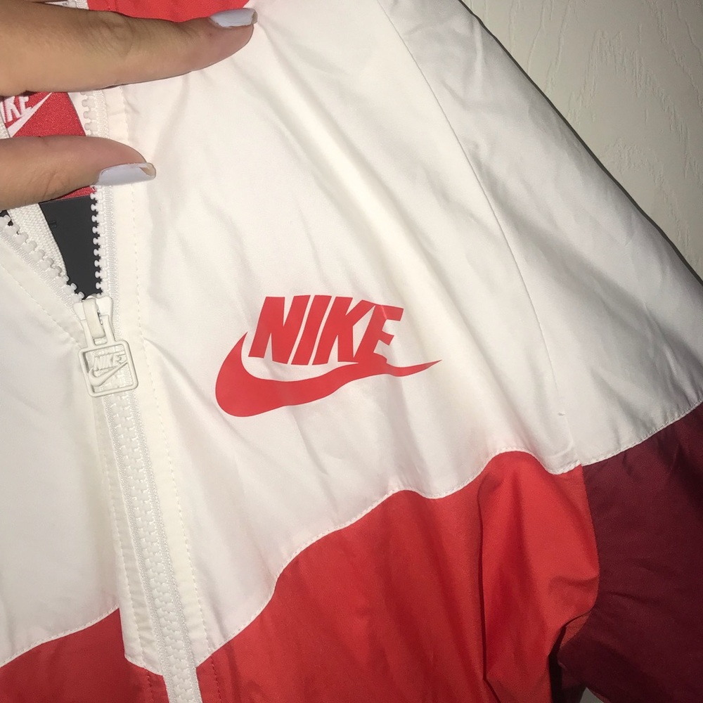 Nike jacket - Picture 4 of 5